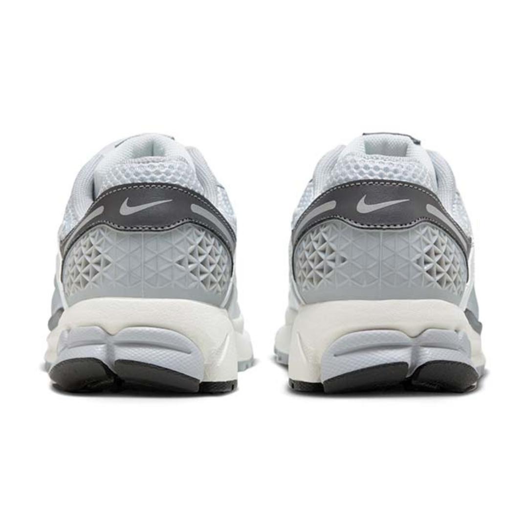 nike deije zoom vomero 5 patike za trčanje — slika 5